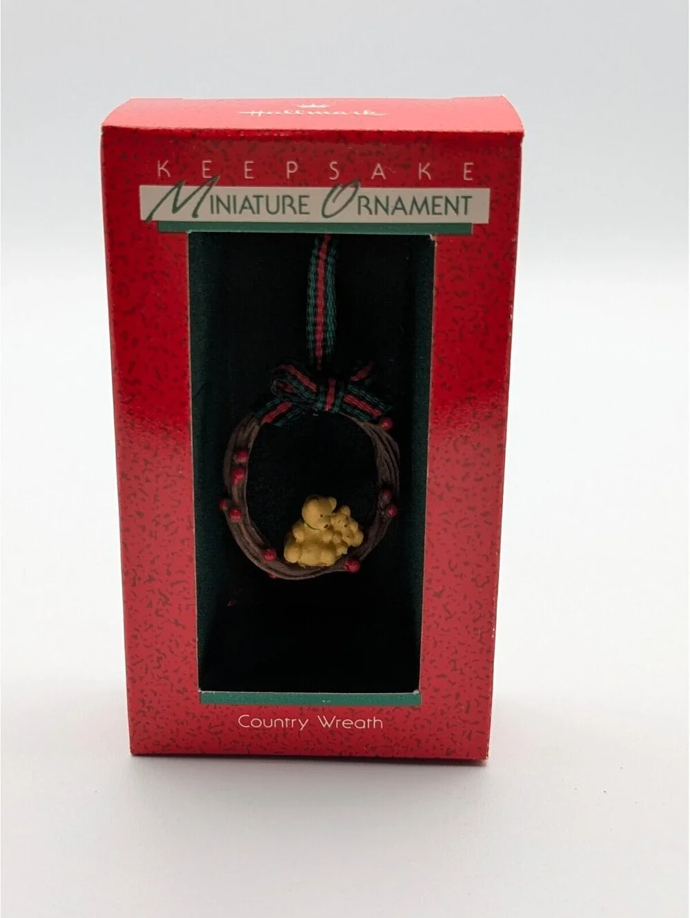 Hallmark Keepsake Country Wreath Miniature Ornament 1988, New in Box
